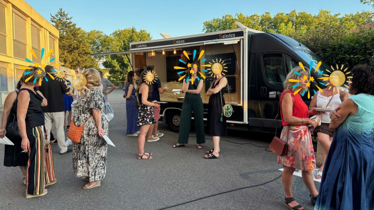 Un Food truck spécial desserts à la fête de l'été de la Polyclinique Lyon Nord